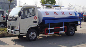 私改高空作業(yè)車 安全隱患無保障