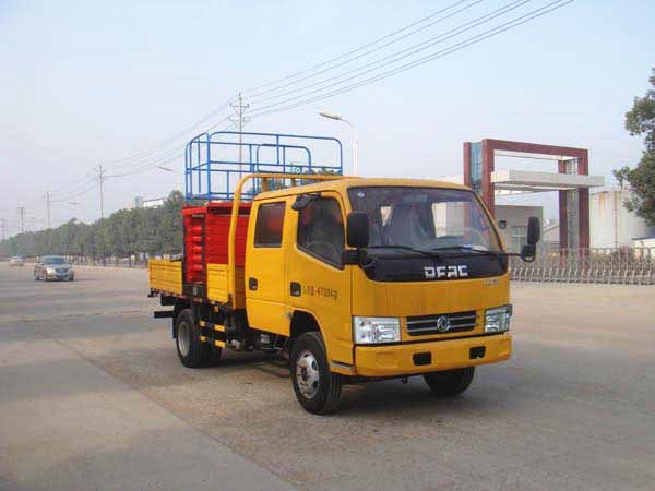東風(fēng)福瑞卡升降平臺高空作業(yè)車